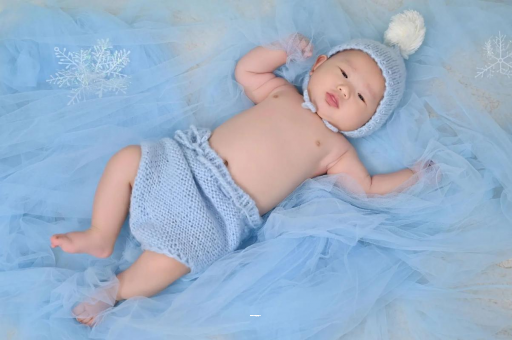 邵阳县宝宝老喊肚子疼还发烧